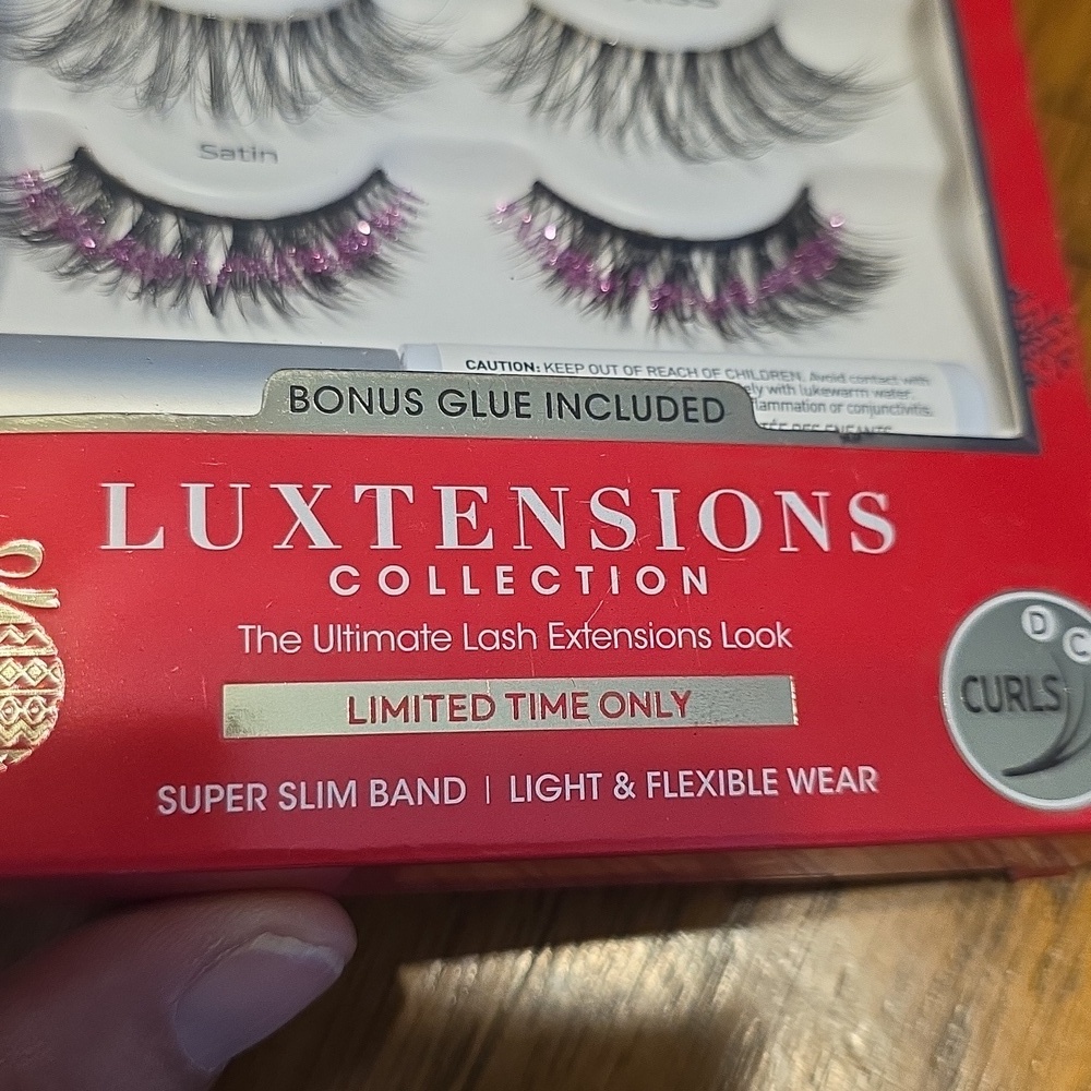 Kiss Lash Couture Luxtensions - Velvet, Cashmere, Satin - Picture 4 of 5